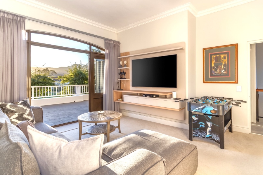 4 Bedroom Property for Sale in Boschenmeer Golf Country Estate Western Cape